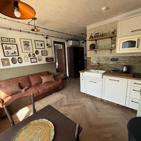 KAVart apartmán Trenčín Kültér fotó