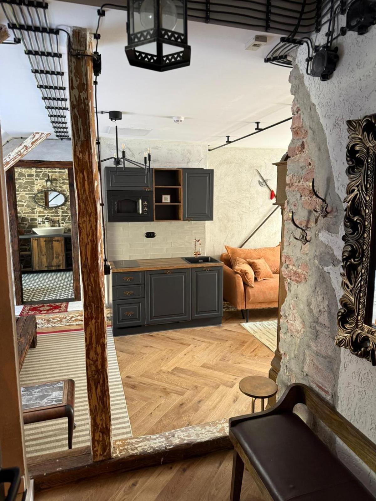 KAVart apartmán Trenčín Kültér fotó
